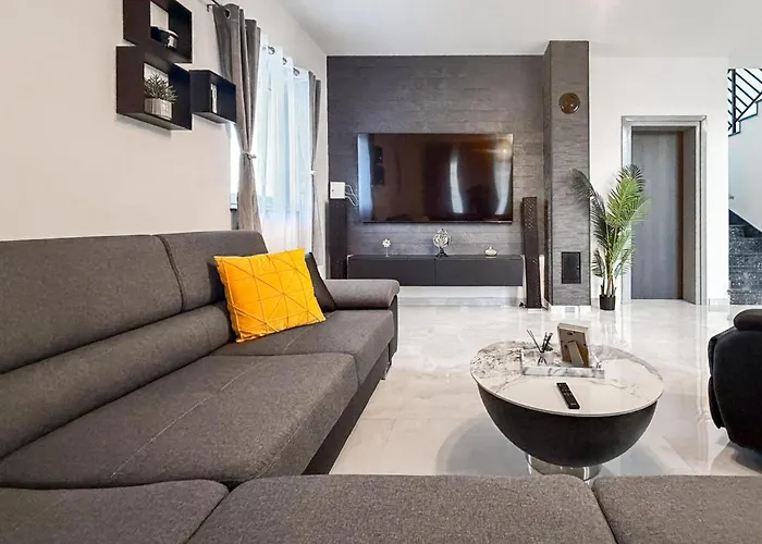 4 Bedroom Gorgeous In Сasa de vacaciones